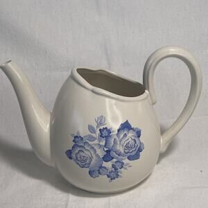 Crowning Touch Vase Pot Vintage Floral Home Decor Crowning Touch